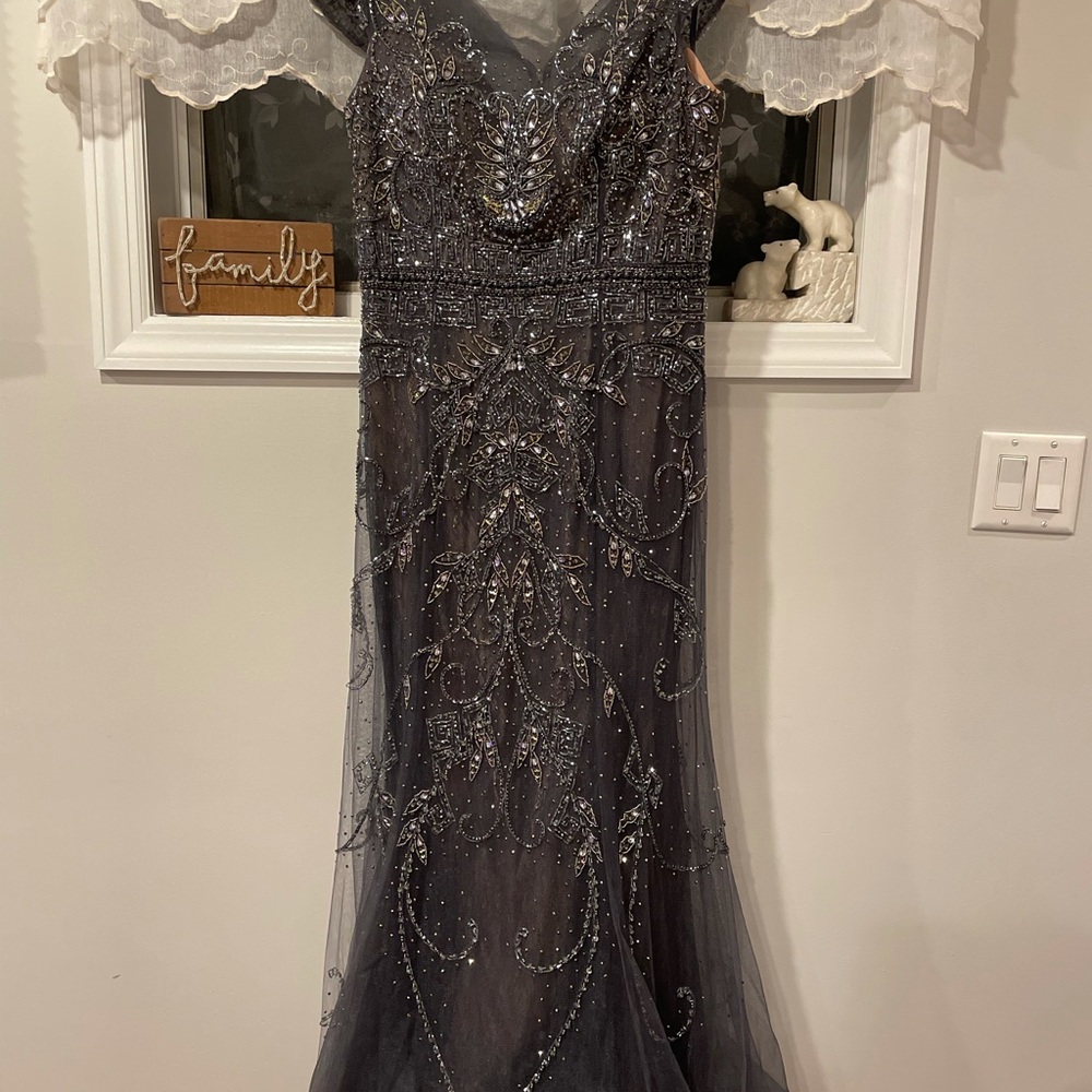 Beautiful Mother of the Bride Evening Dress